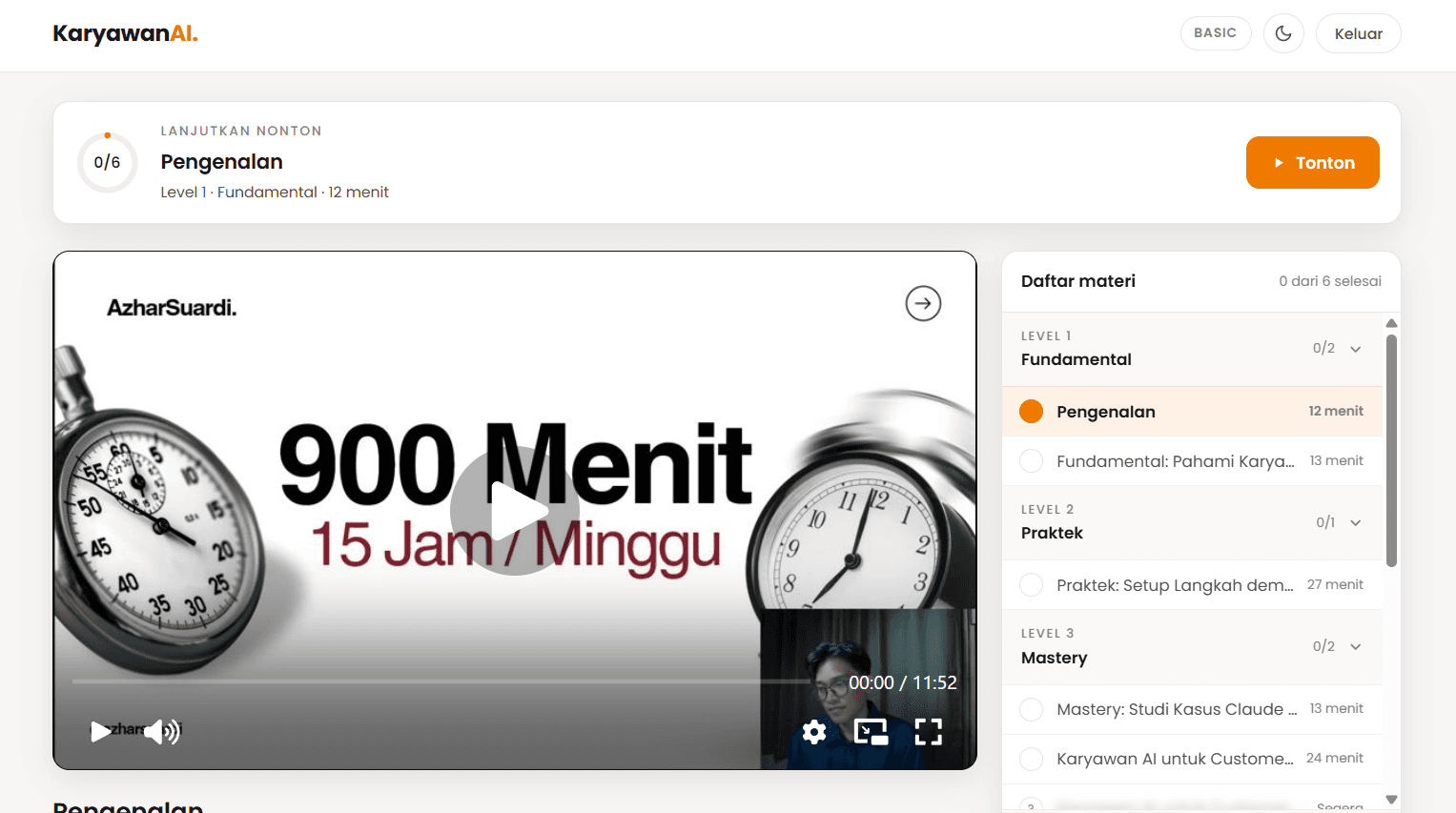 Member area di laptop: video yang lagi diputar, daftar materi per level, dan penanda progres.